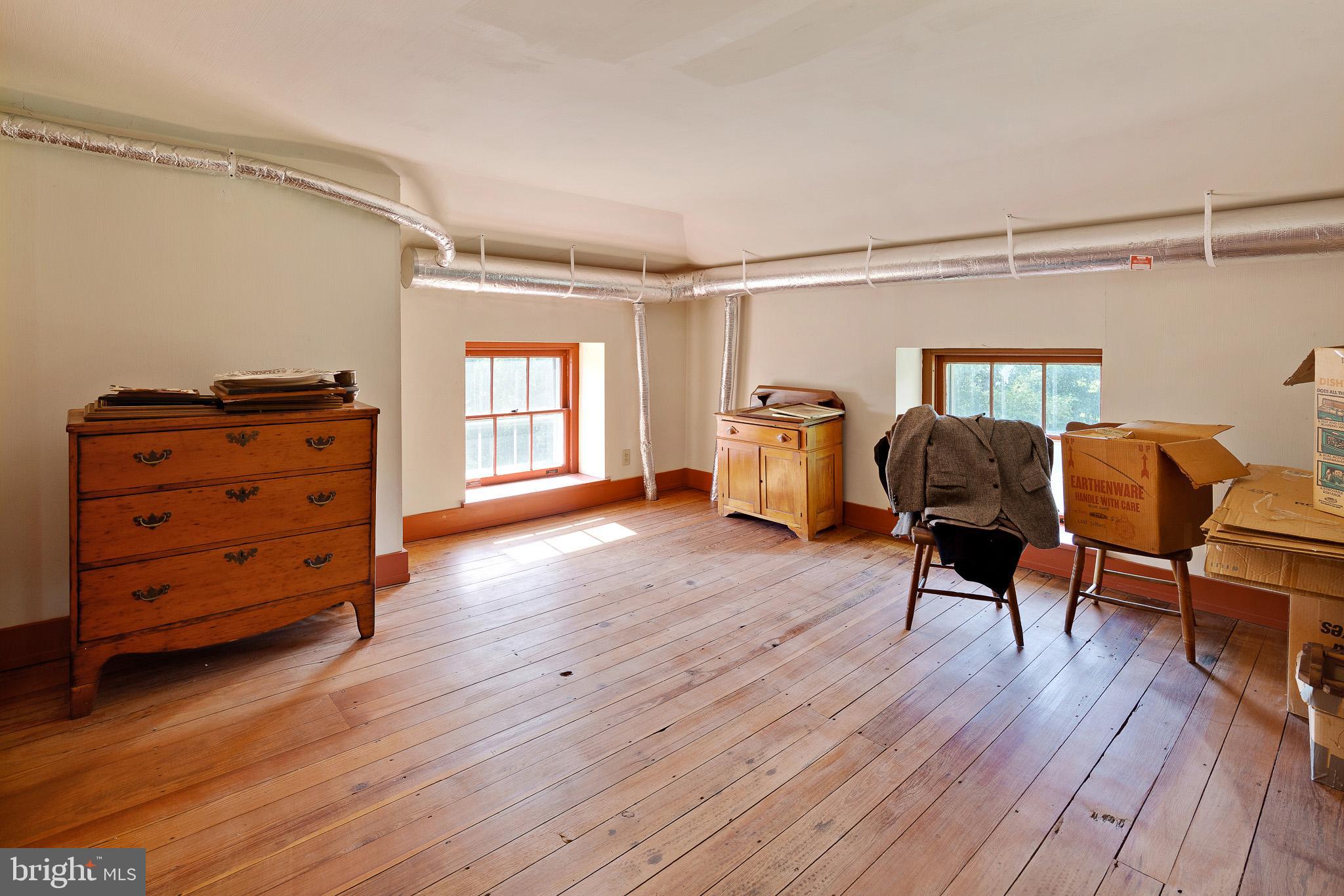 135 Kemp Lane Elkton, MD 21921 - Photo 21 of 38 3rd Floor Bonus Room 1