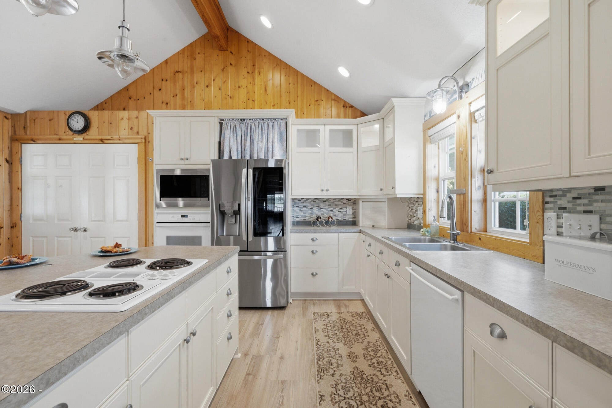 6860 Bayocean Road Northwest Tillamook, OR 97141 - Photo 8 of 63 Gallery Image 8