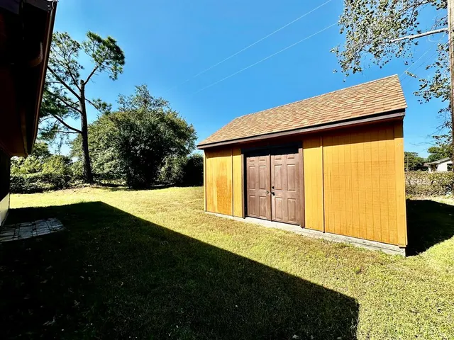 $229,500 | 16 Haven Circle, Denison, TX 75020