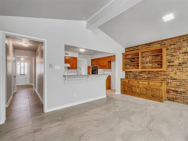 $3,500 | 7608 Meadow Oaks Drive, Dallas, TX 75230