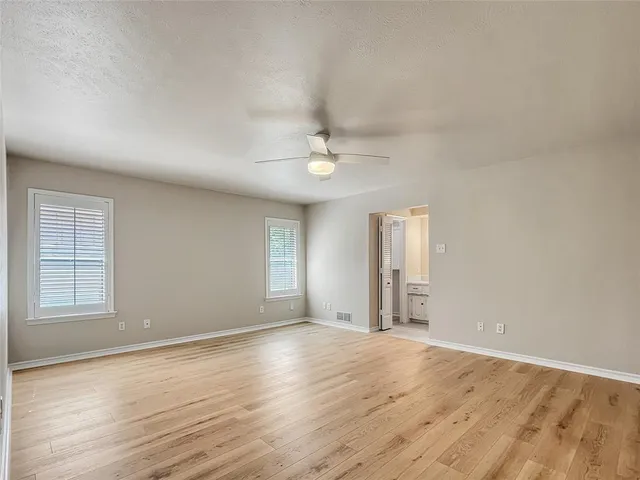 $3,500 | 7608 Meadow Oaks Drive, Dallas, TX 75230