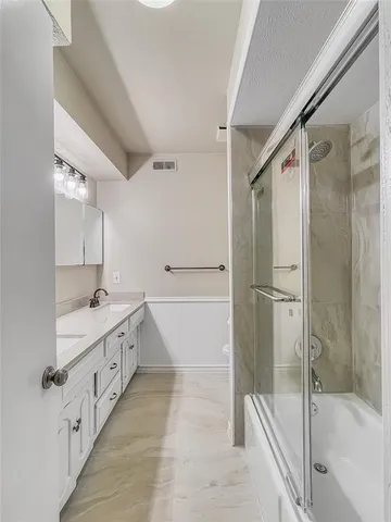 $3,500 | 7608 Meadow Oaks Drive, Dallas, TX 75230