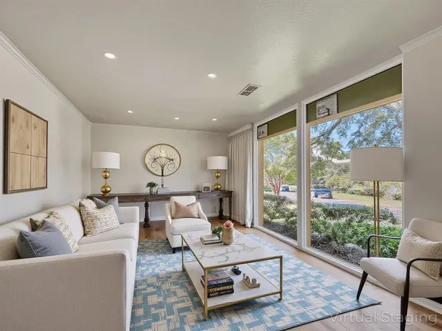 $3,500 | 7608 Meadow Oaks Drive, Dallas, TX 75230