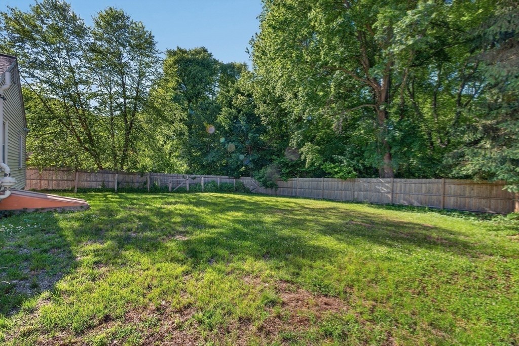 9 Milton Road Barrington, RI 02806 - Photo 38 of 42