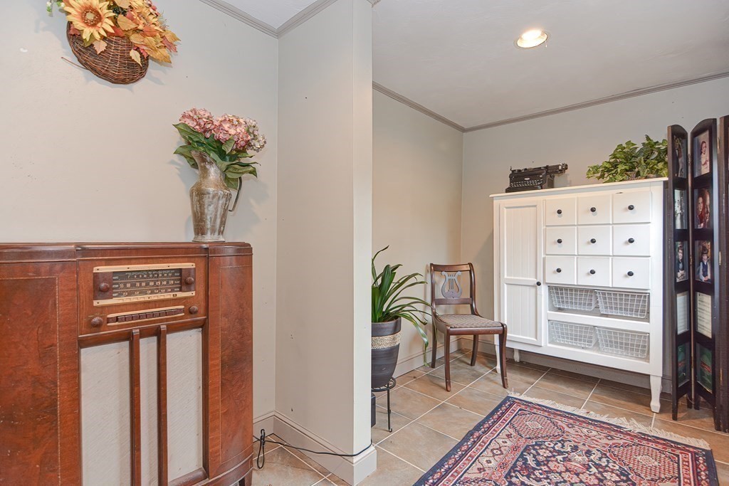 15 Chestnut Road Norfolk, MA 02056 - Photo 3 of 37 Gallery Image 3