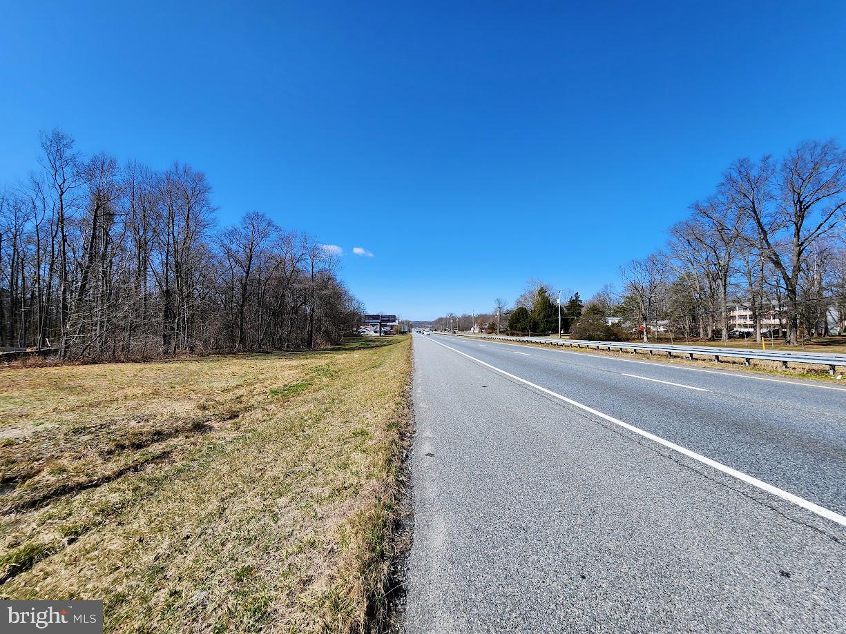 Pulaski Highway Elkton, MD 21921 - Photo 6 of 6 a view of a road with a building in the background