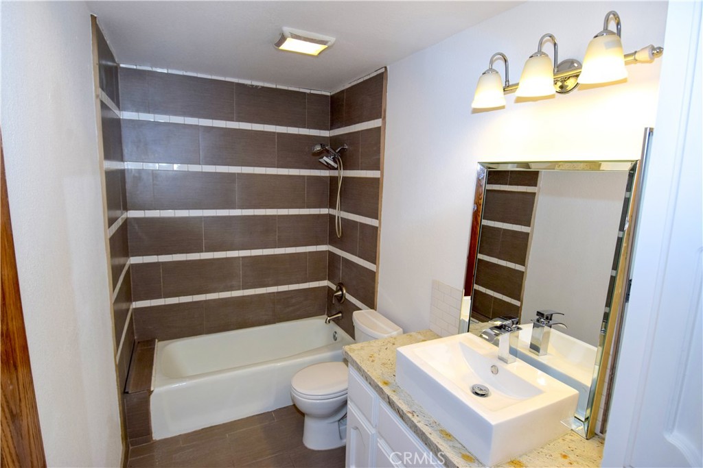 13253 Pocono Road Apple Valley, CA 92308 - Photo 15 of 26