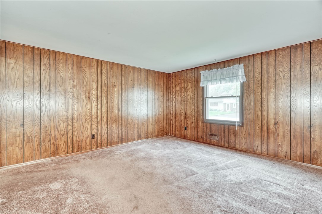 100 Rodney Lane Rochester, NY 14625 - Photo 15 of 50 FAMILY ROOM
