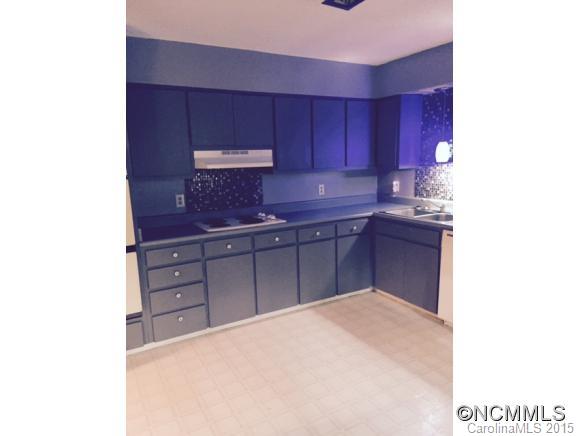 27 St Andrews Road Arden, NC 28704 - Photo 6 of 14 Gallery Image 6