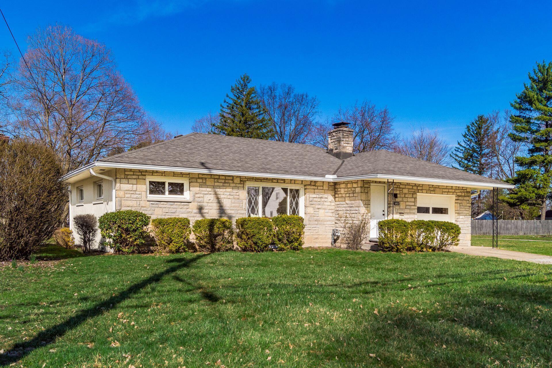 3453 Maize Road Columbus, OH 43224 - Photo 3 of 35 003_ Rd Columbus OH 43224 USA