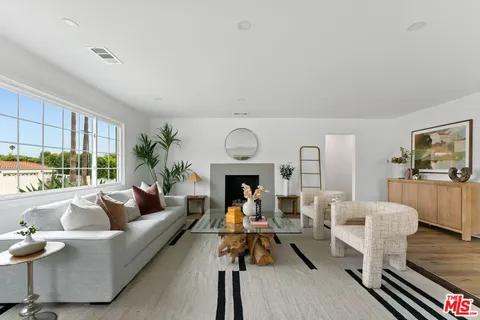 $1,798,000 | 5192 Orange Place, Los Angeles, CA 90008