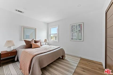 $1,798,000 | 5192 Orange Place, Los Angeles, CA 90008