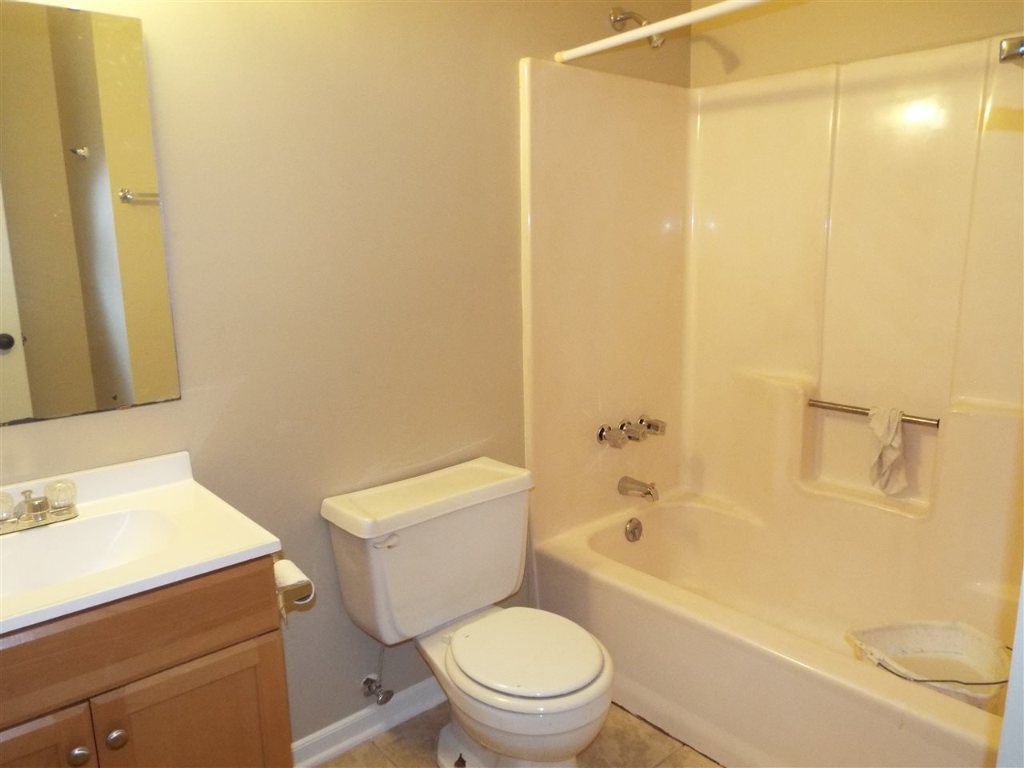 125 Maple Street, Unit 110 MAPLE TERRACE Pendleton, SC 29670 - Photo 7 of 10