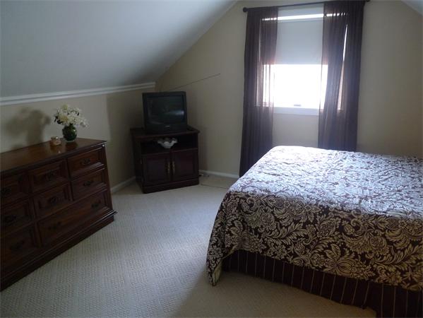 42 West Allen Ridge Road Springfield, MA 01118 - Photo 13 of 19