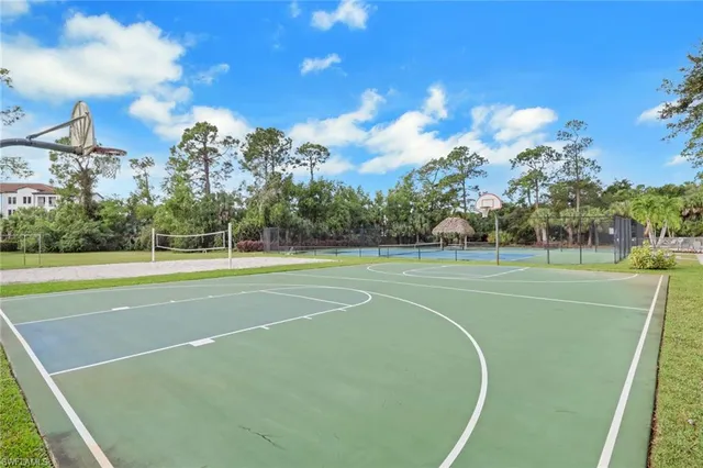 a view of a golf course