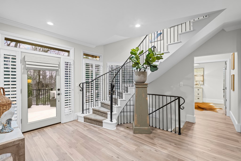 220 Wake Robin Drive Jasper, GA 30143 - Photo 40 of 81 a view of entryway with wooden floor