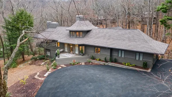 $1,199,000 | 220 Wake Robin Drive, Jasper, GA 30143