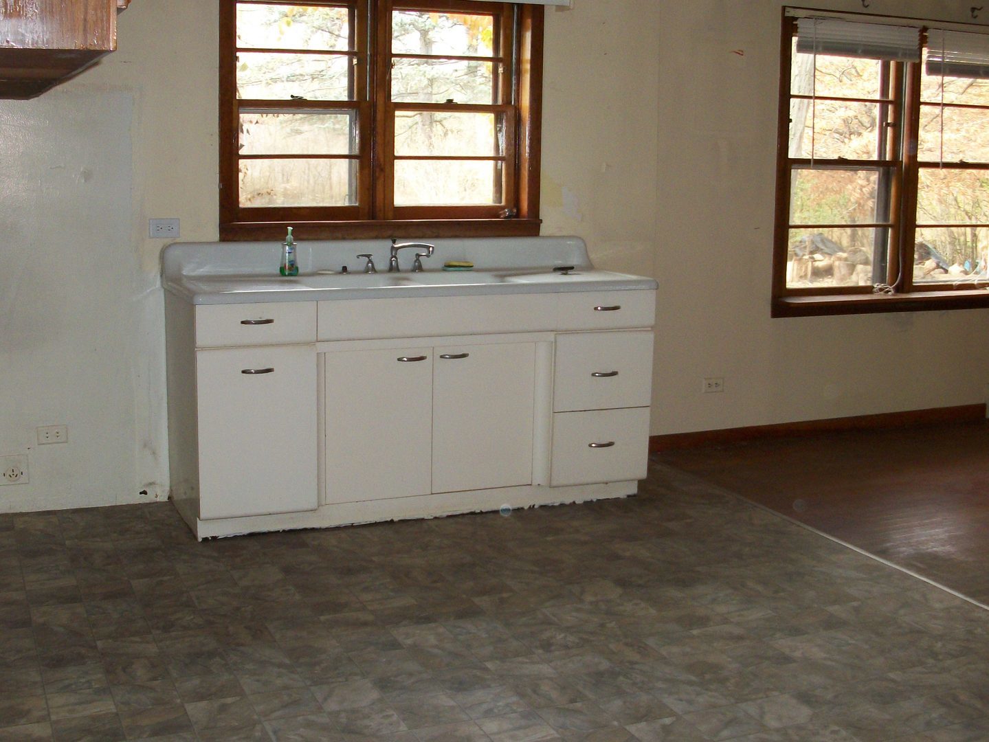 14930 Springfield Avenue Midlothian, IL 60445 - Photo 6 of 24 Gallery Image 6
