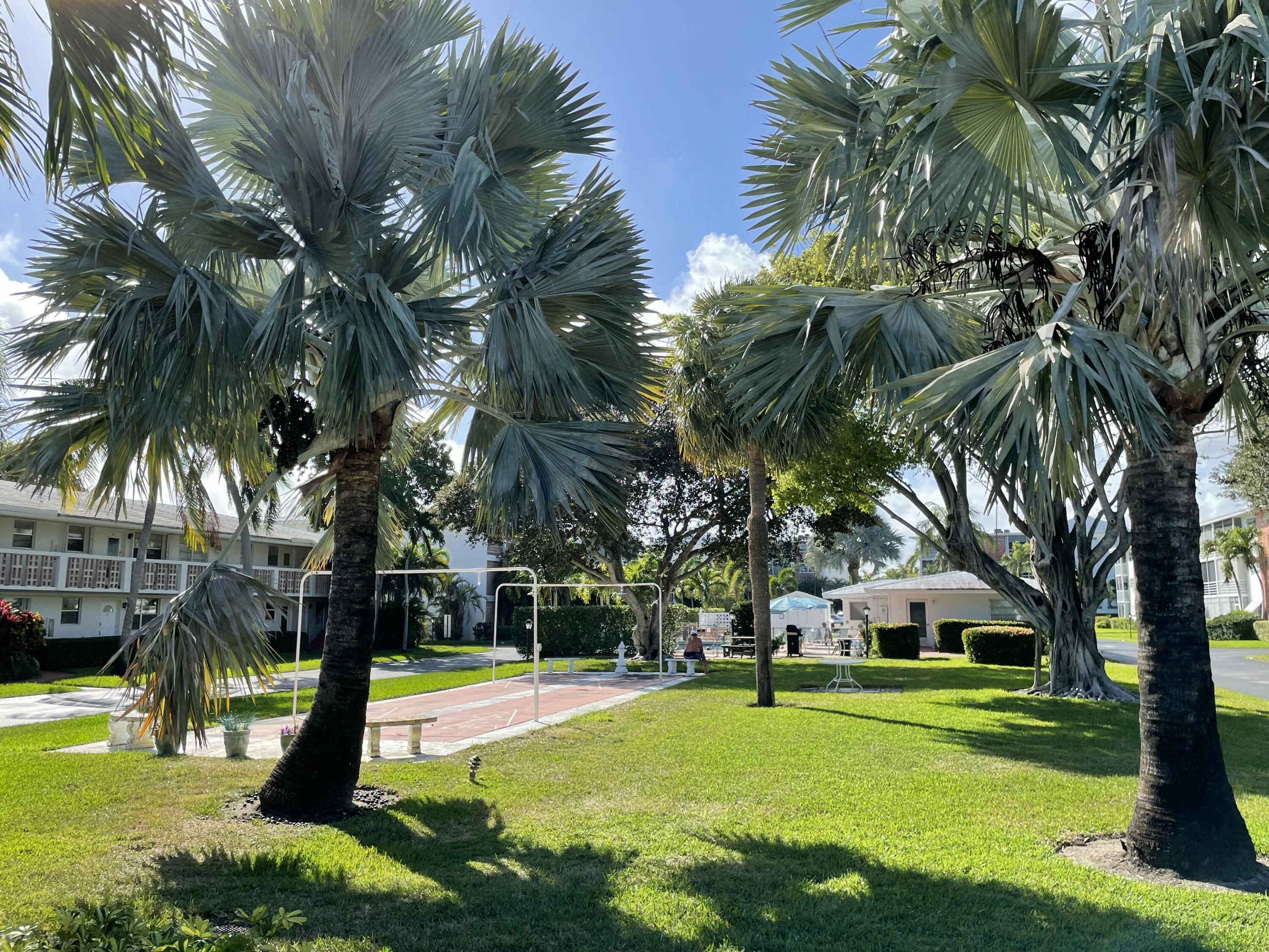 30 Southeast 13th Street, Unit A2 Boca Raton, FL 33432 - Photo 23 of 26 Palm Royal 2