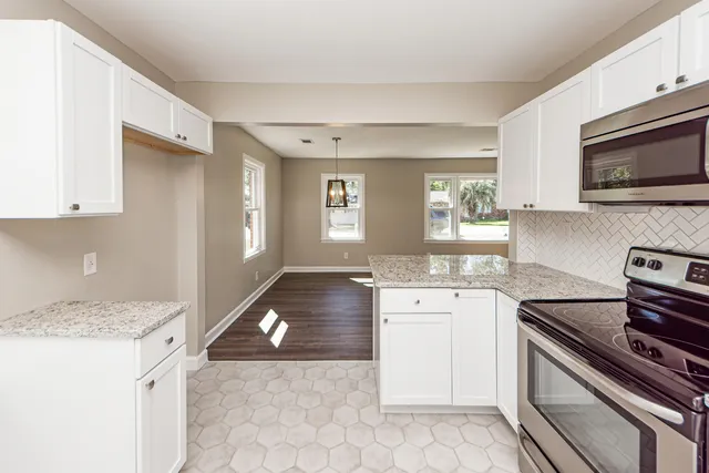 $250,000 | 413 Sarah Drive, Goose Creek, SC 29445