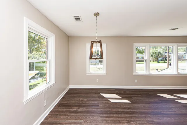 $250,000 | 413 Sarah Drive, Goose Creek, SC 29445