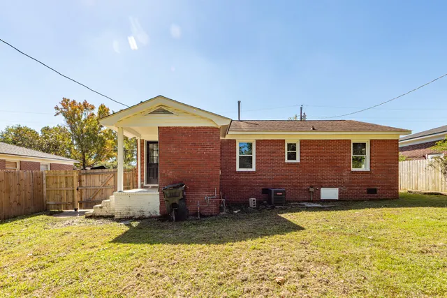 $250,000 | 413 Sarah Drive, Goose Creek, SC 29445