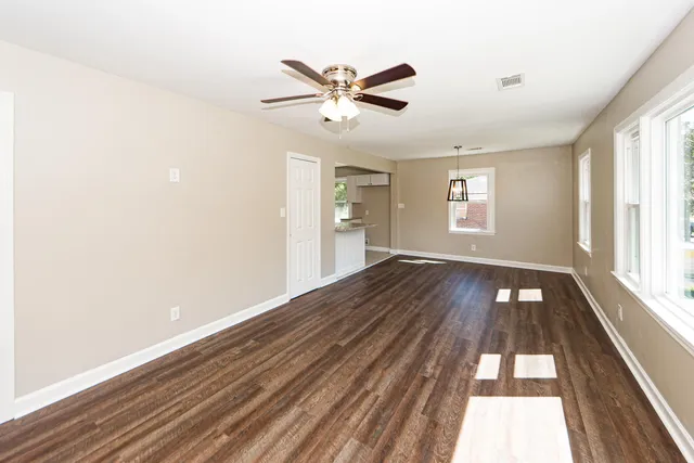 $250,000 | 413 Sarah Drive, Goose Creek, SC 29445