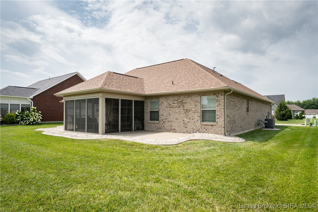 5617 Raintree Ridge Jeffersonville, IN 47130 - Photo 4 of 33 Gallery Image 4