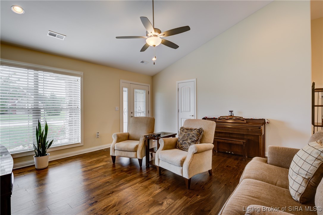 5617 Raintree Ridge Jeffersonville, IN 47130 - Photo 7 of 33 Gallery Image 7