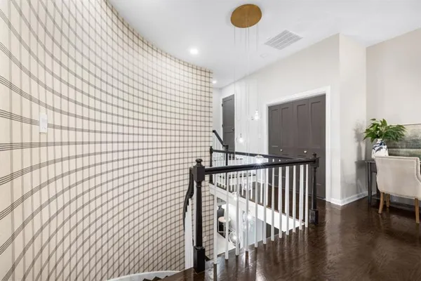 $1,345,000 | 11 Mooregate Square Northwest, Atlanta, GA 30327