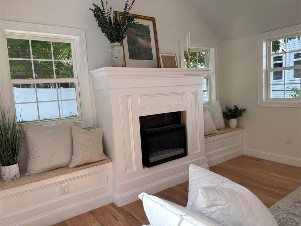 2 Mechanic Street Merrimac, MA 01860 - Photo 3 of 38