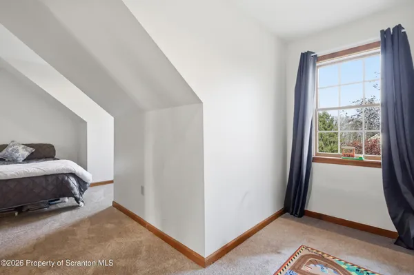 $764,900 | 302 Abbey Drive, Clarks Summit, PA 18411