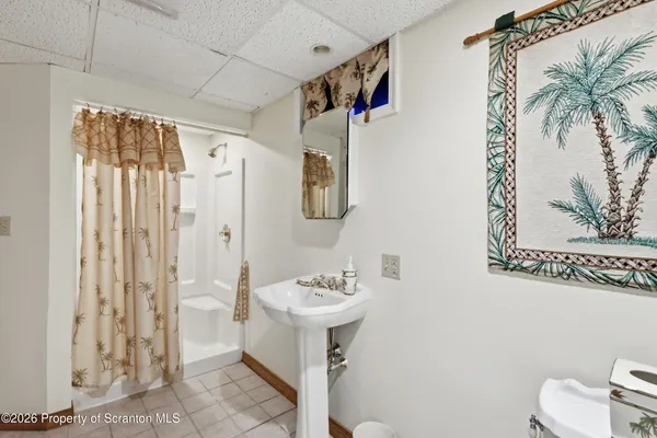 $764,900 | 302 Abbey Drive, Clarks Summit, PA 18411