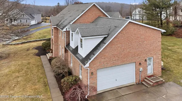 $764,900 | 302 Abbey Drive, Clarks Summit, PA 18411