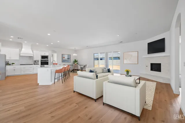 $748,915 | Undisclosed Address, Bakersfield, CA 93314