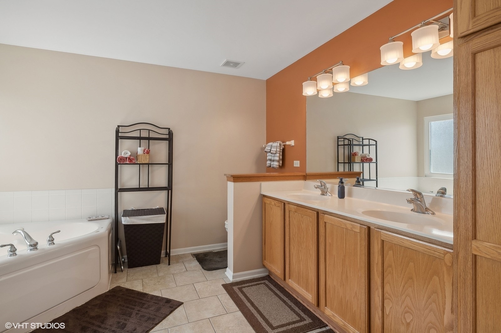 1331 Wildmeadow Road Round Lake, IL 60073 - Photo 34 of 71 Gallery Image 34