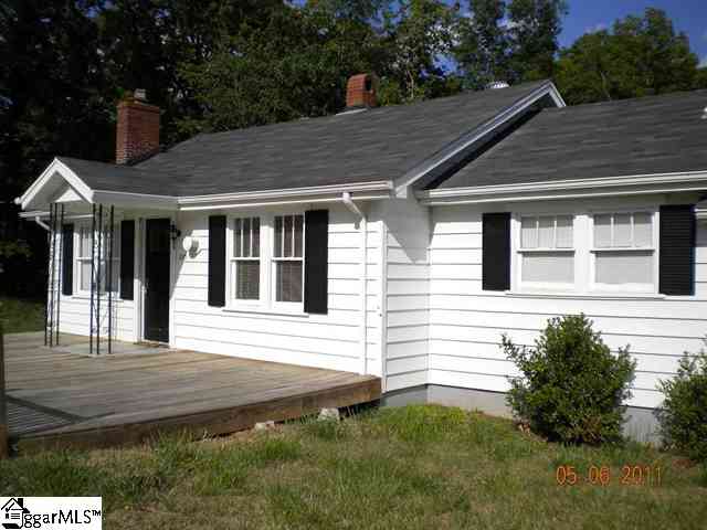 305 New Dunham Bridge Road Greenville, SC 29611 - Photo 1 of 15