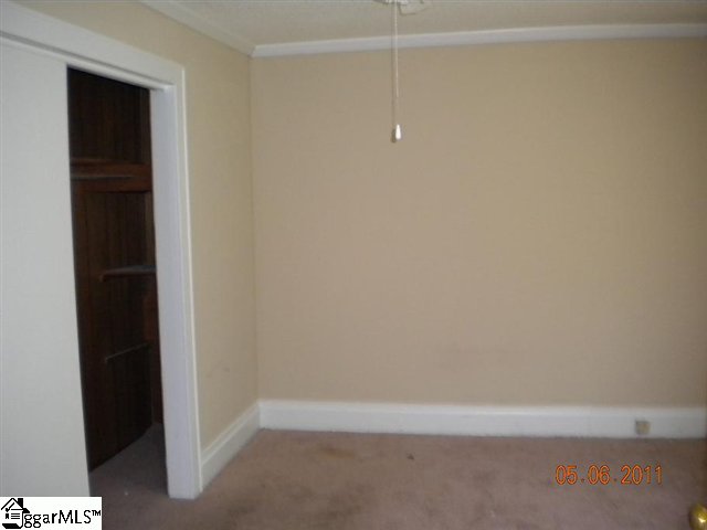 305 New Dunham Bridge Road Greenville, SC 29611 - Photo 6 of 15