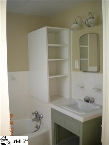 305 New Dunham Bridge Road Greenville, SC 29611 - Photo 7 of 15