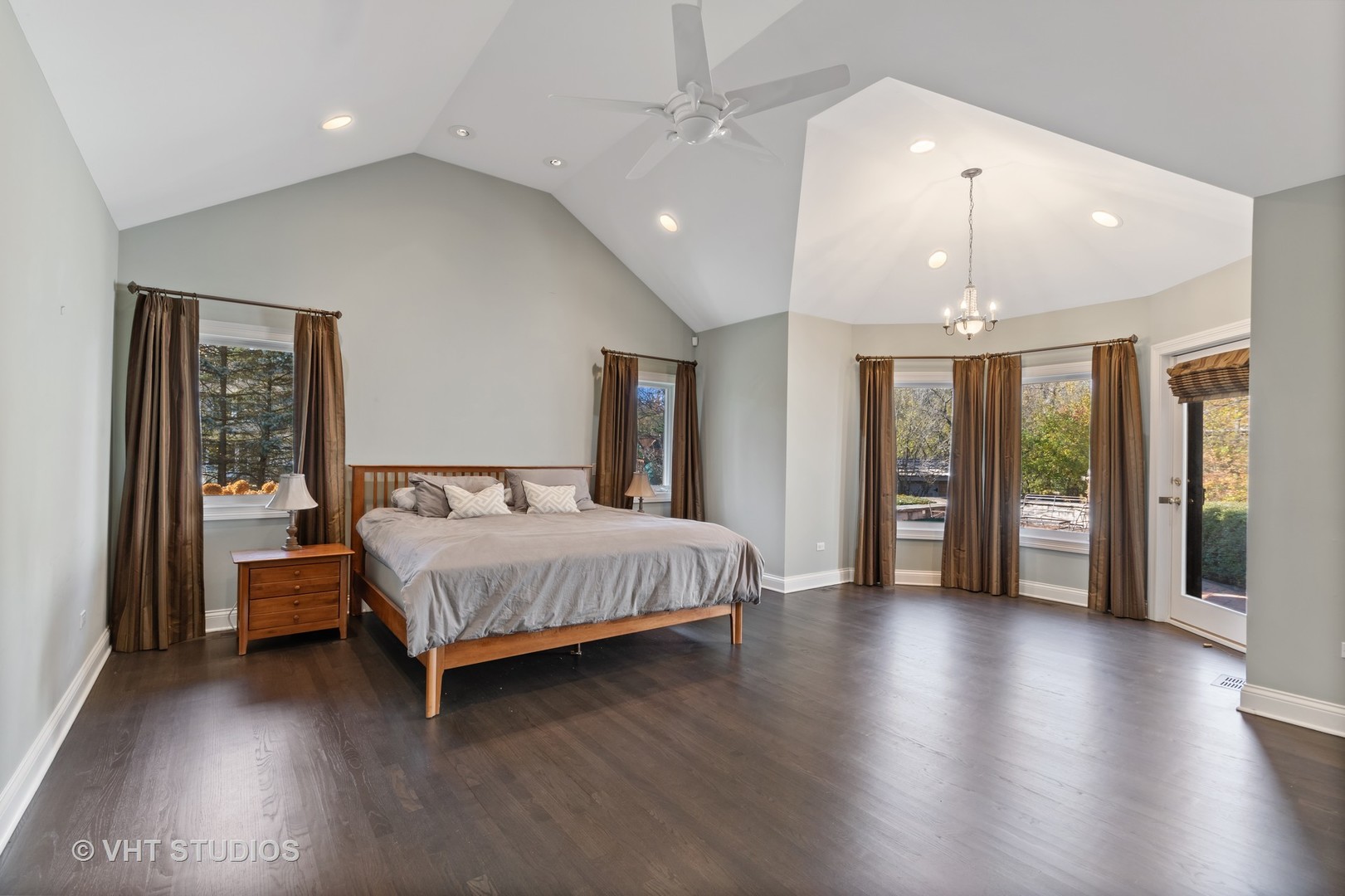 1710 Ridge Road Highland Park, IL 60035 - Photo 16 of 35