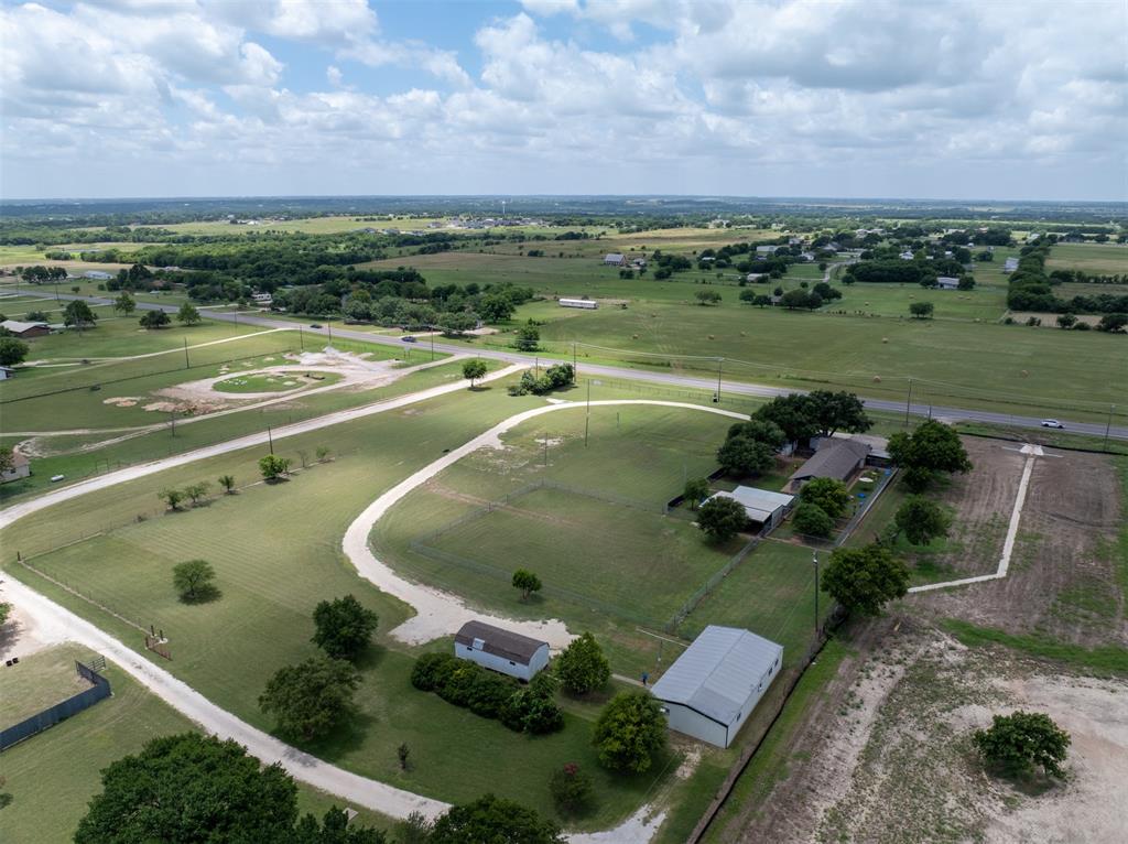 5327 Old Lorena Road Lorena, TX 76655 - Photo 1 of 34
