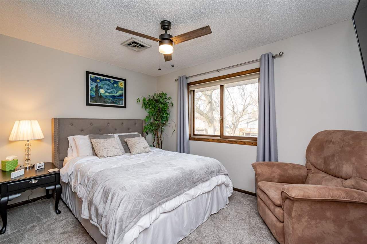 703 Cole Road Coralville, IA 52241 - Photo 20 of 33 Gallery Image 20