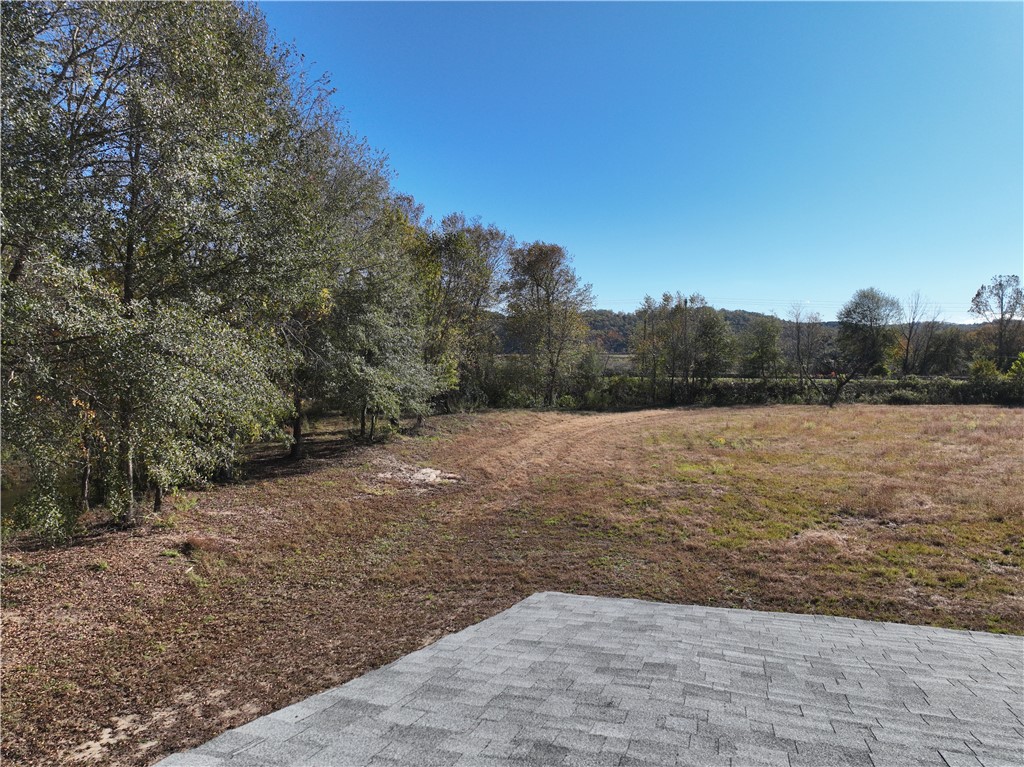 100 Table Rock Road Marietta, SC 29661 - Photo 15 of 36