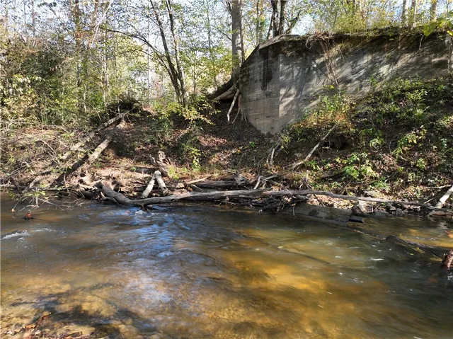 $230,000 | 100 Table Rock Road, Marietta, SC 29661