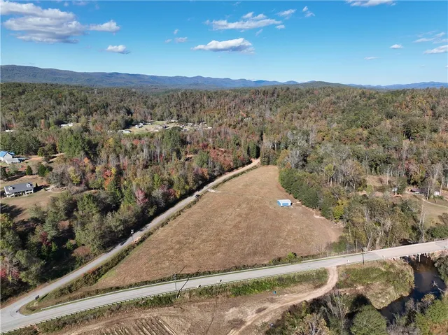 $230,000 | 100 Table Rock Road, Marietta, SC 29661