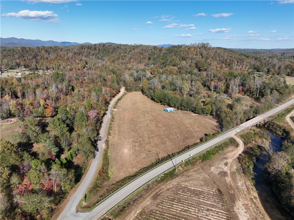 100 Table Rock Road Marietta, SC 29661 - Photo 32 of 36