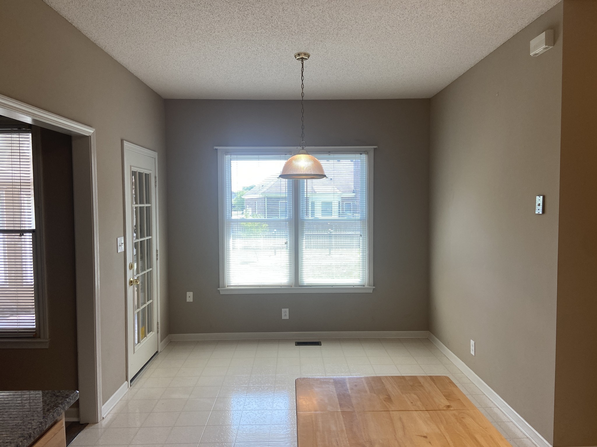 4237 Trenton Road Clarksville, TN 37040 - Photo 20 of 36
