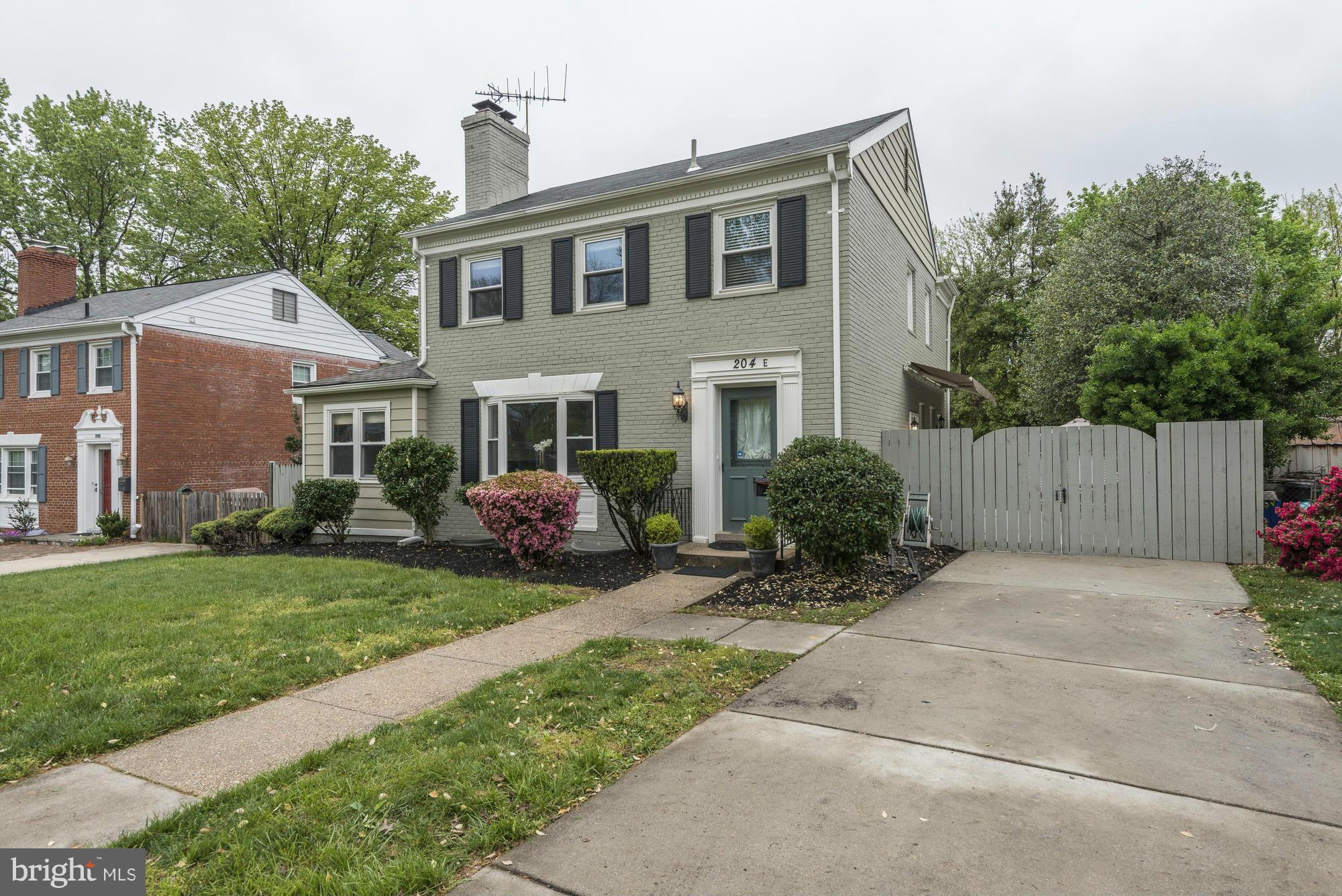 204 Indian Spring Drive Silver Spring, MD 20901 - Photo 2 of 25 Exterior (Front)