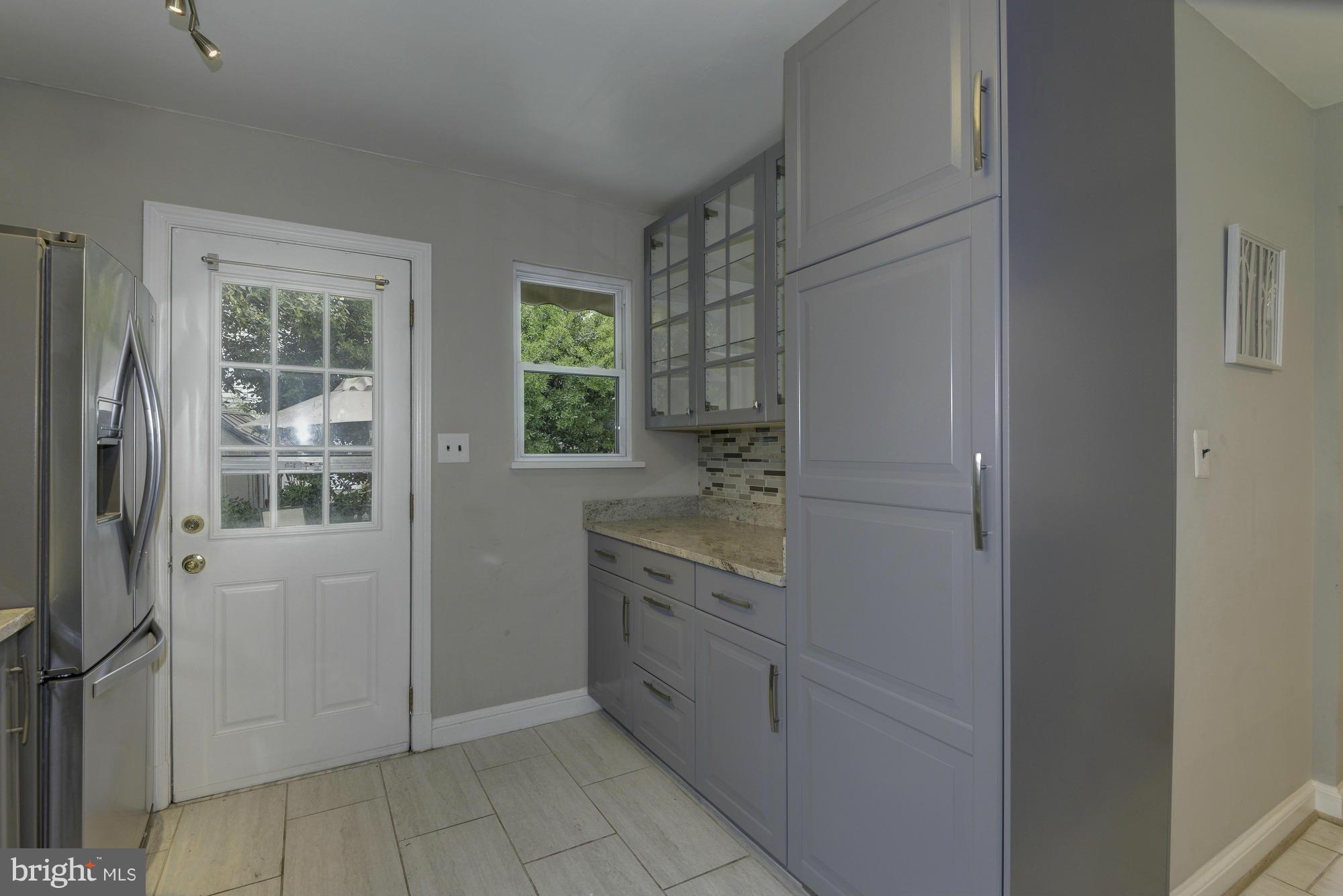 204 Indian Spring Drive Silver Spring, MD 20901 - Photo 13 of 25 Kitchen