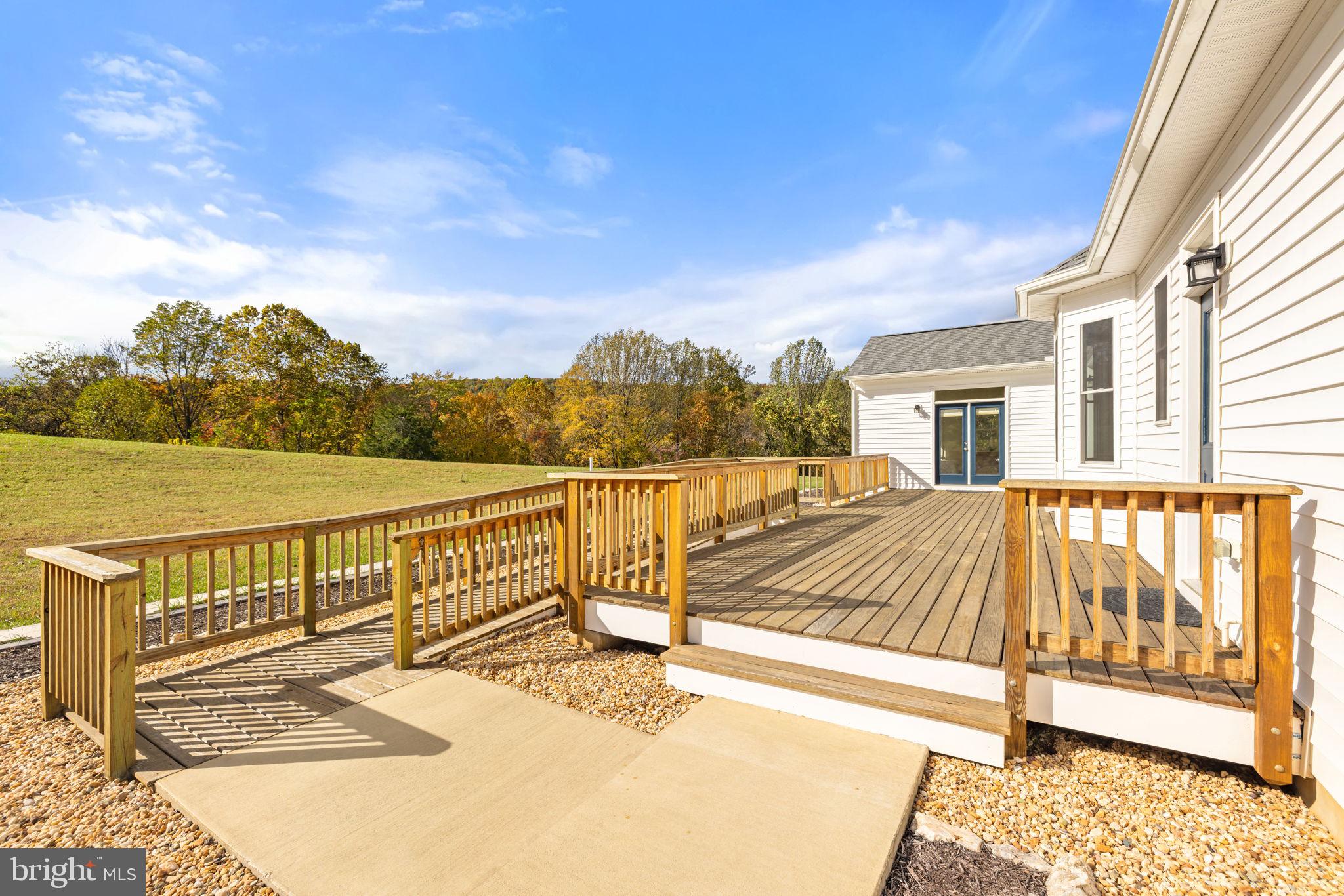4050 Carrington Road Markham, VA 22643 - Photo 22 of 51 a view of swimming pool with seating